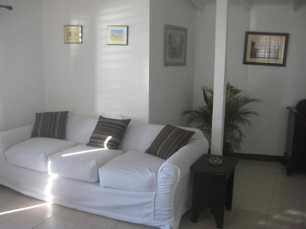 Roots Bamboo Beach Resort Negril Eksteriør bilde