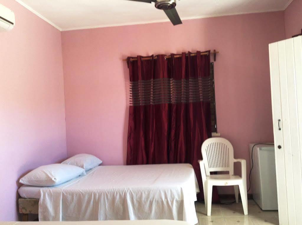 Roots Bamboo Beach Resort Negril Eksteriør bilde